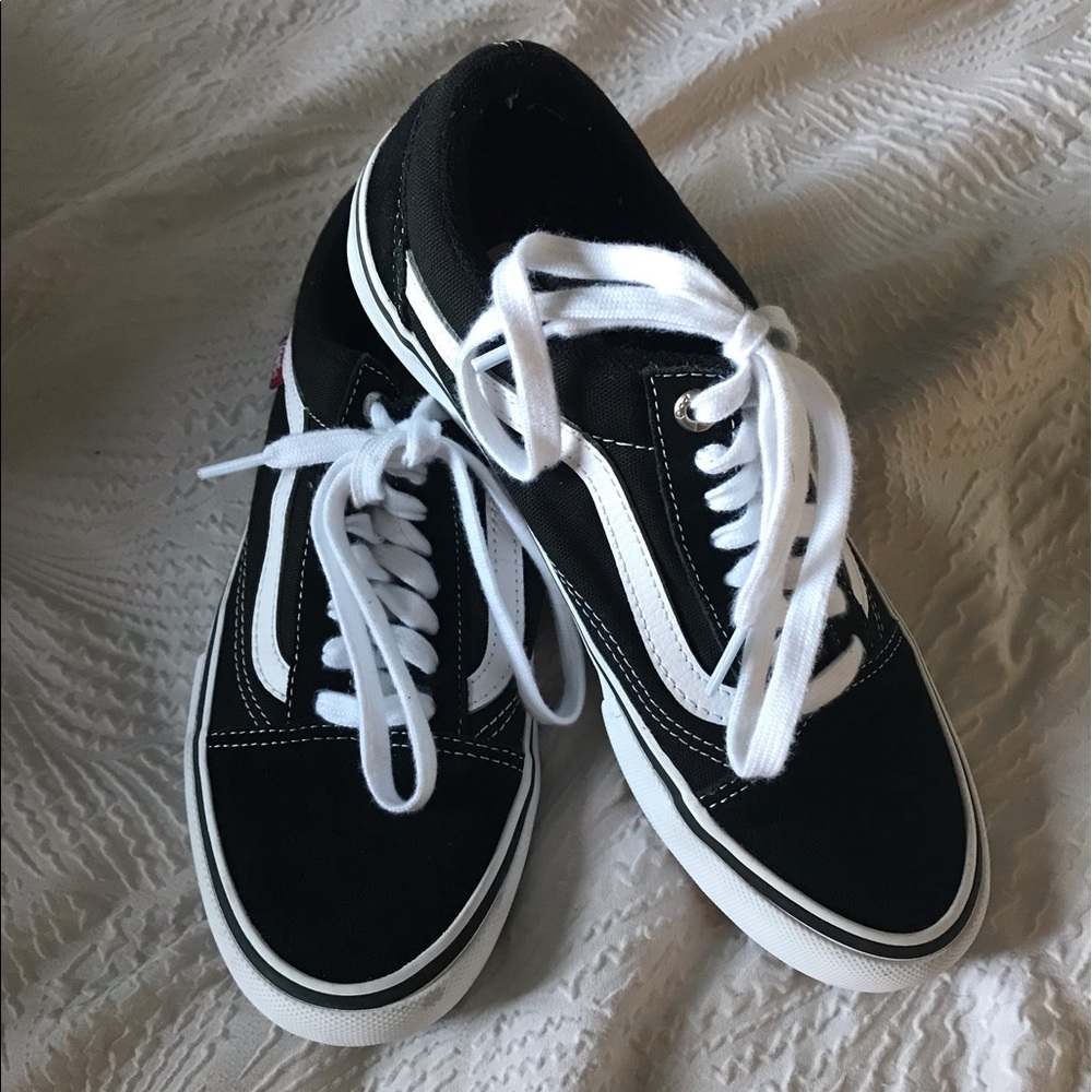 WOMENS VANS 8.5